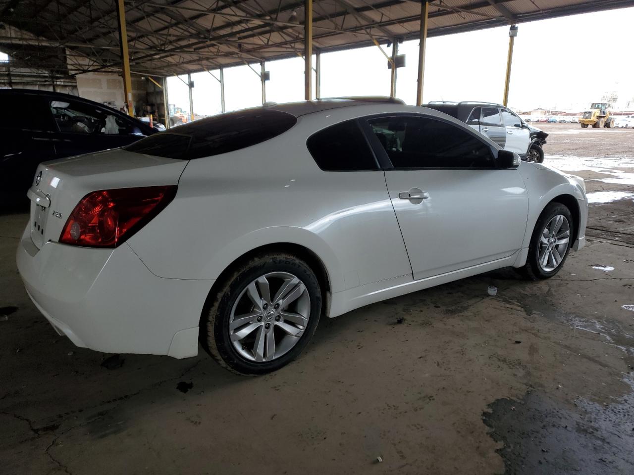 2011 Nissan Altima - Image 3