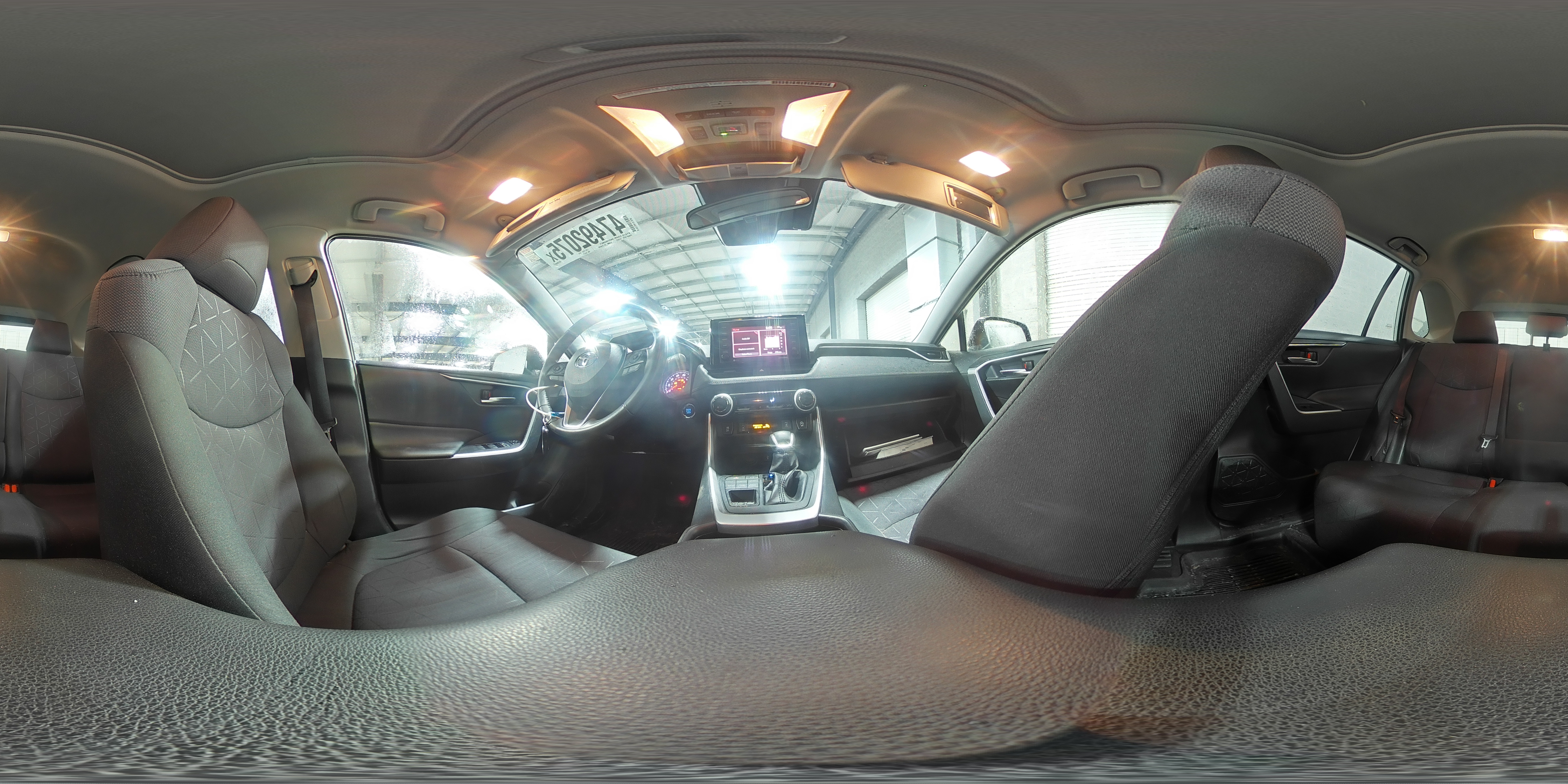 2020 Toyota RAV 4 - Image 14