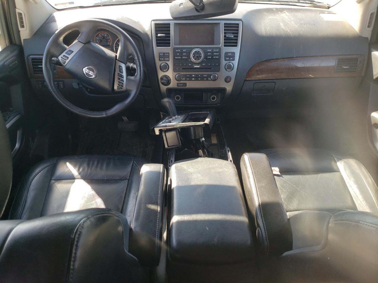 2015 Nissan Armada - Image 8