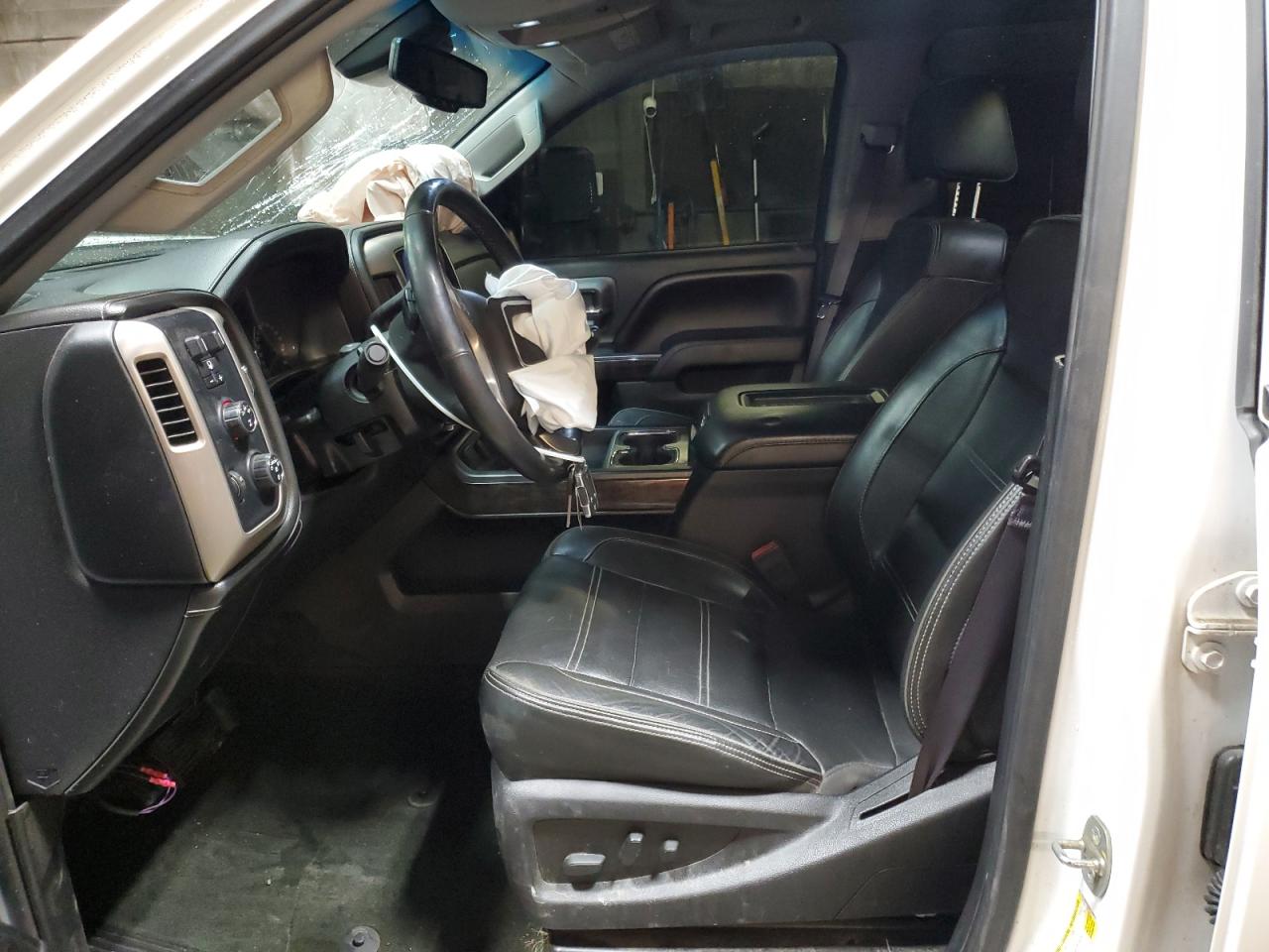 2016 GMC Sierra - Image 7