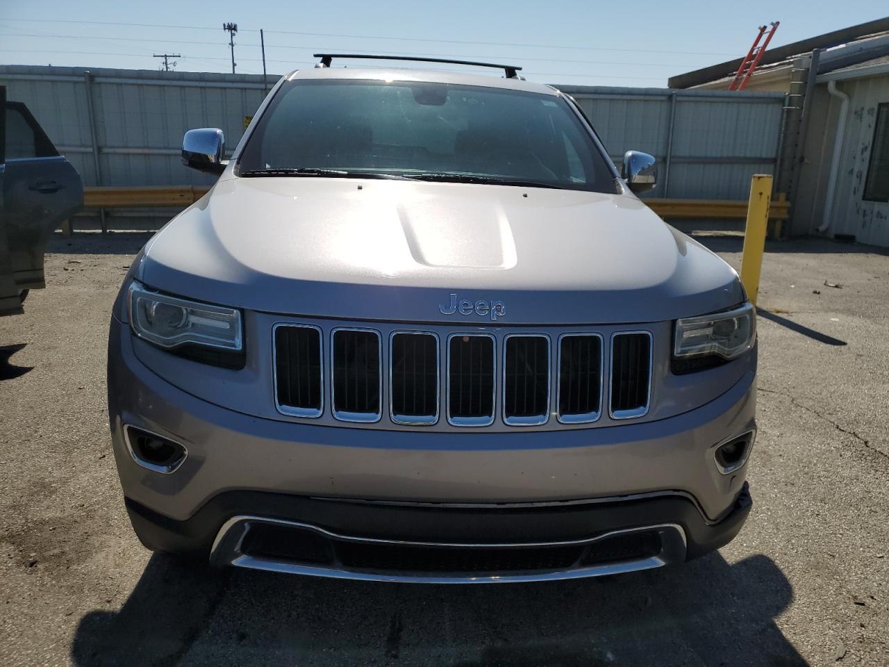2015 Jeep Grand Cherokee - Image 5