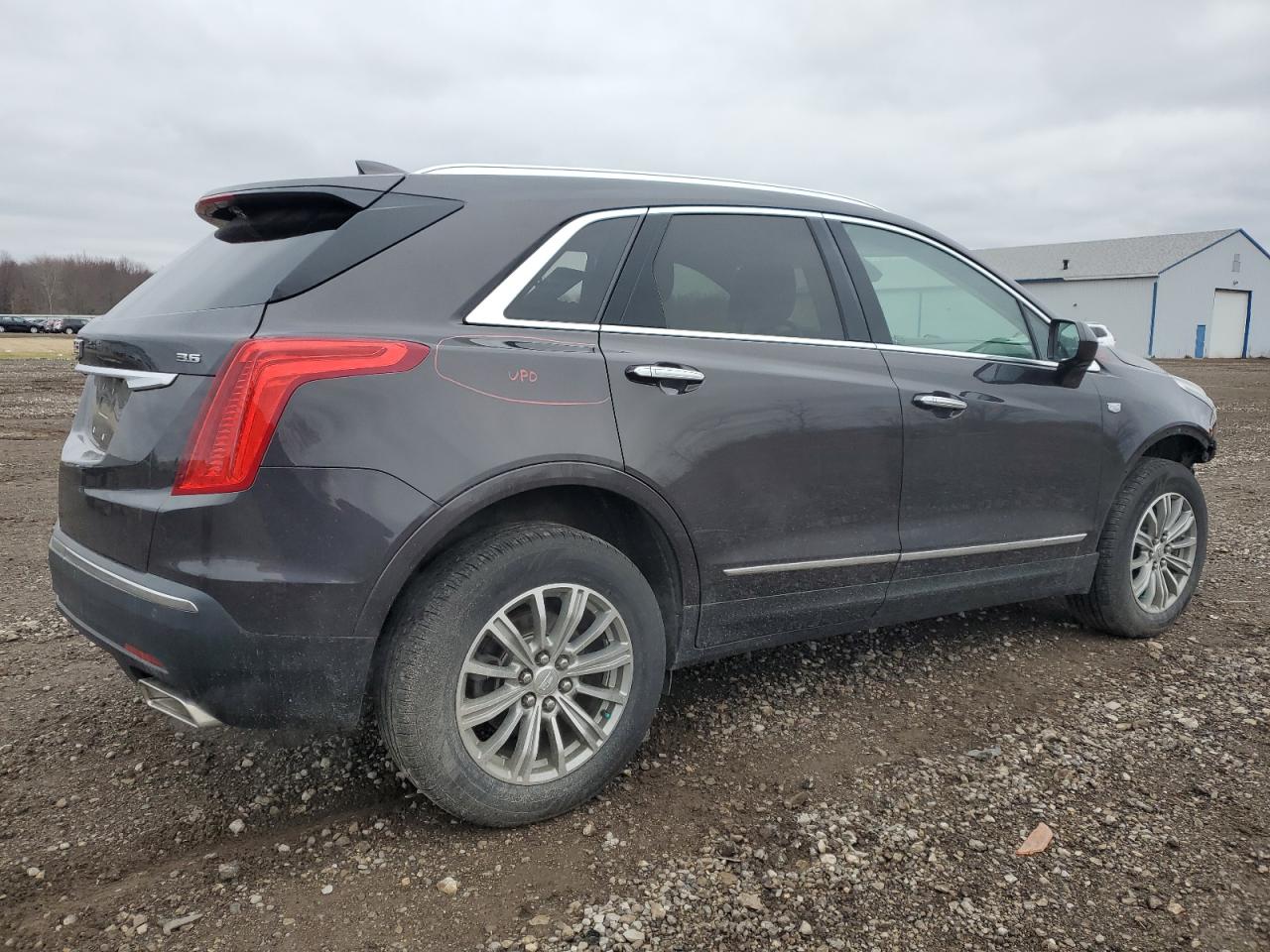 2019 Cadillac XT5 - Image 3