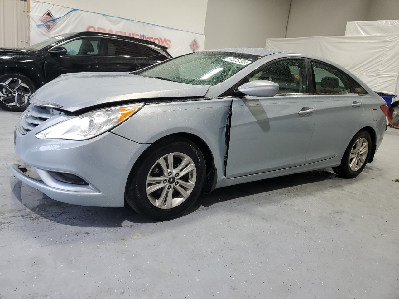 2011 Hyundai Sonata - Image 1