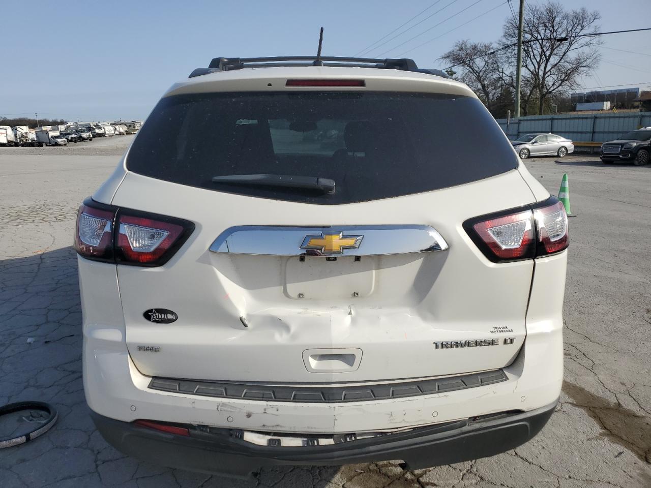 2015 Chevrolet Traverse - Image 6