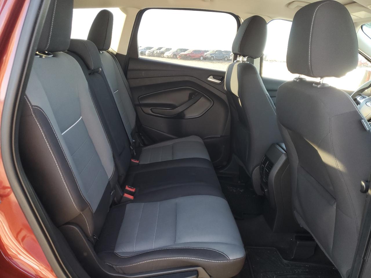 2014 Ford Escape - Image 11