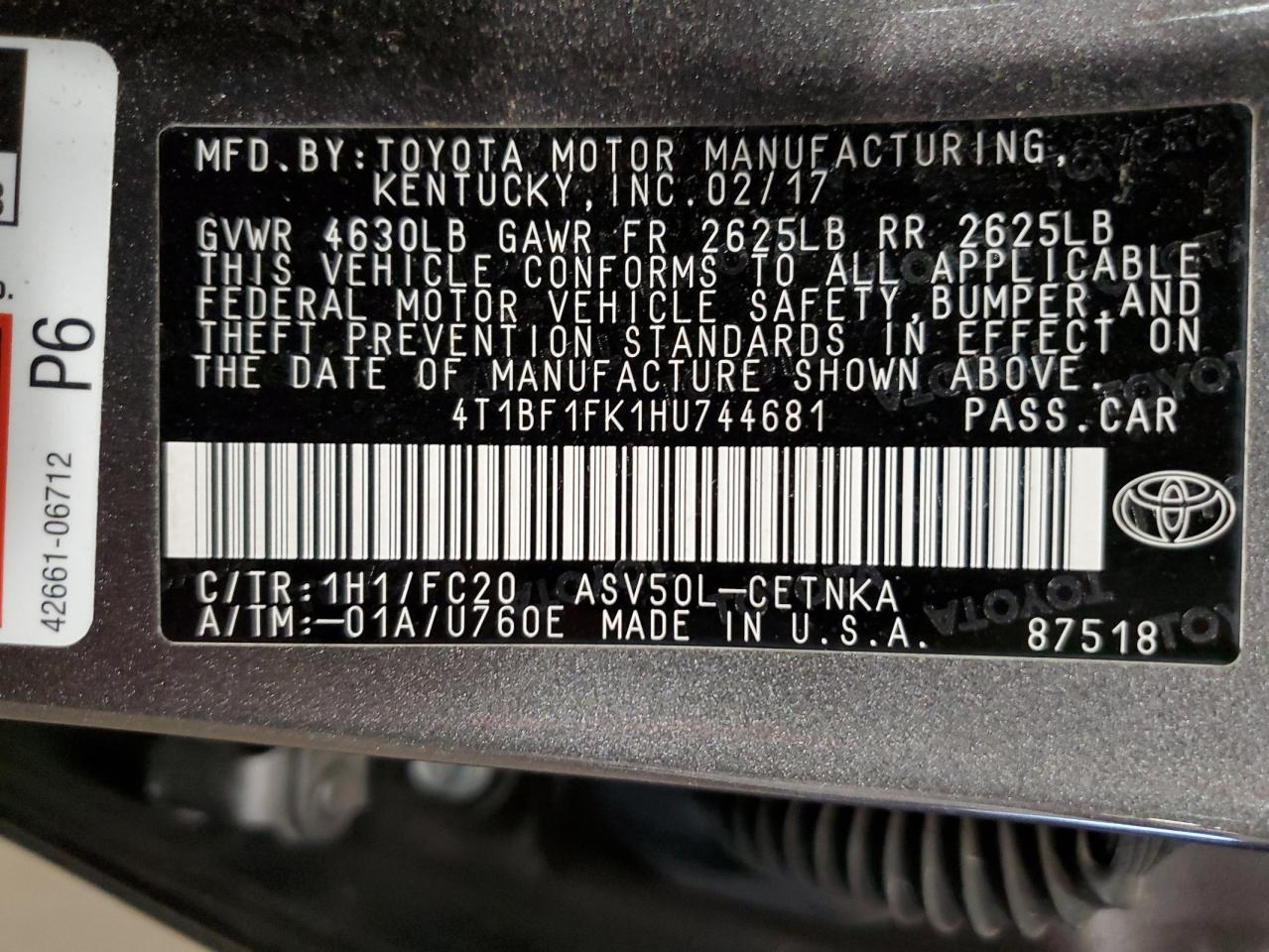 2017 Toyota Camry - Image 13