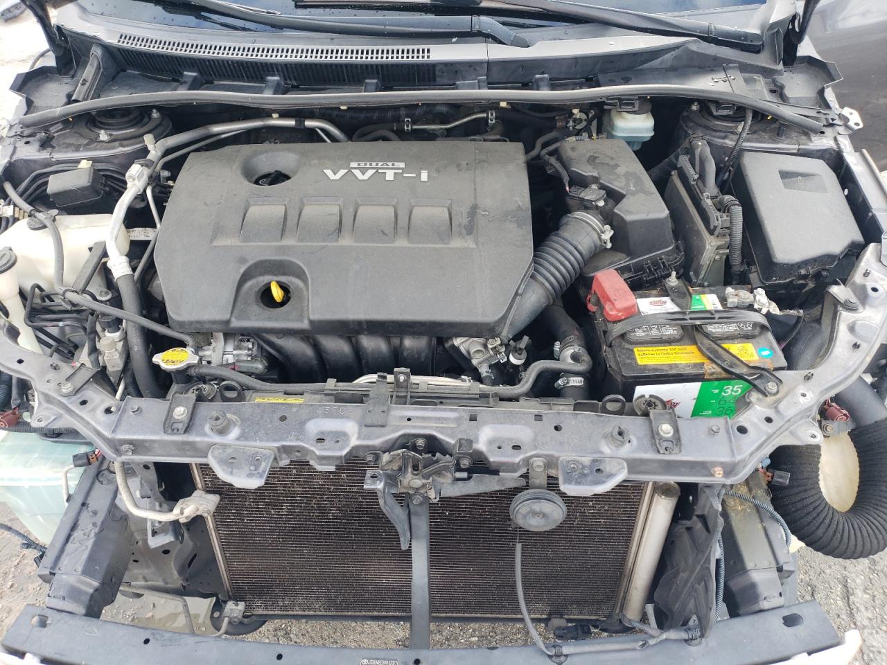 2010 Toyota Corolla - Image 11