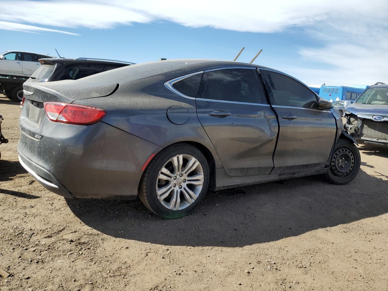 2015 Chrysler 200 - Image 3