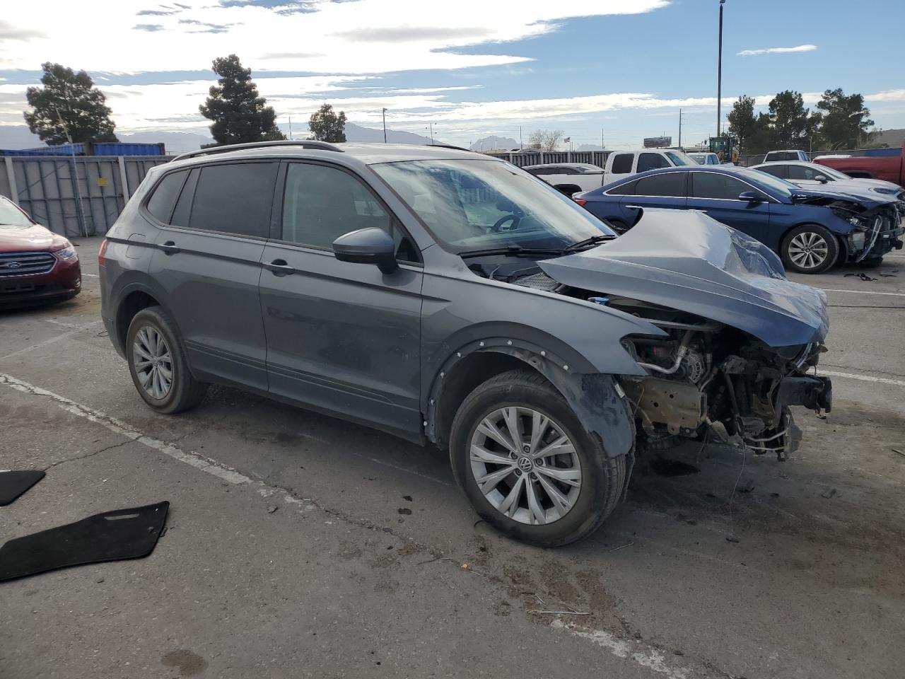 2020 Volkswagen Tiguan - Image 4