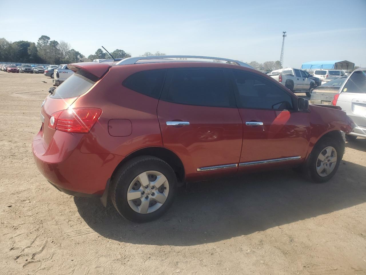 2015 Nissan Rogue - Image 3