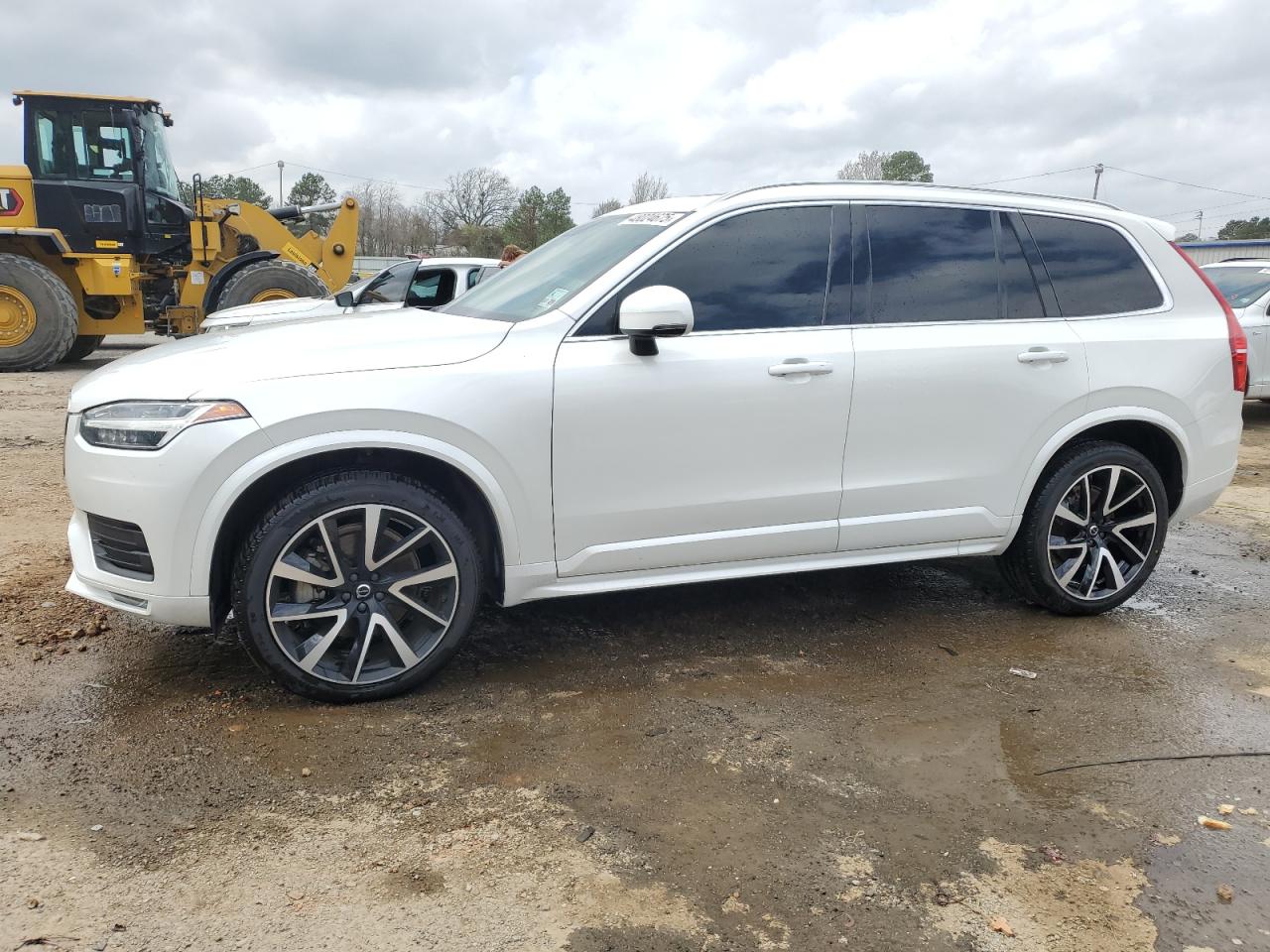 2020 VOLVO XC90