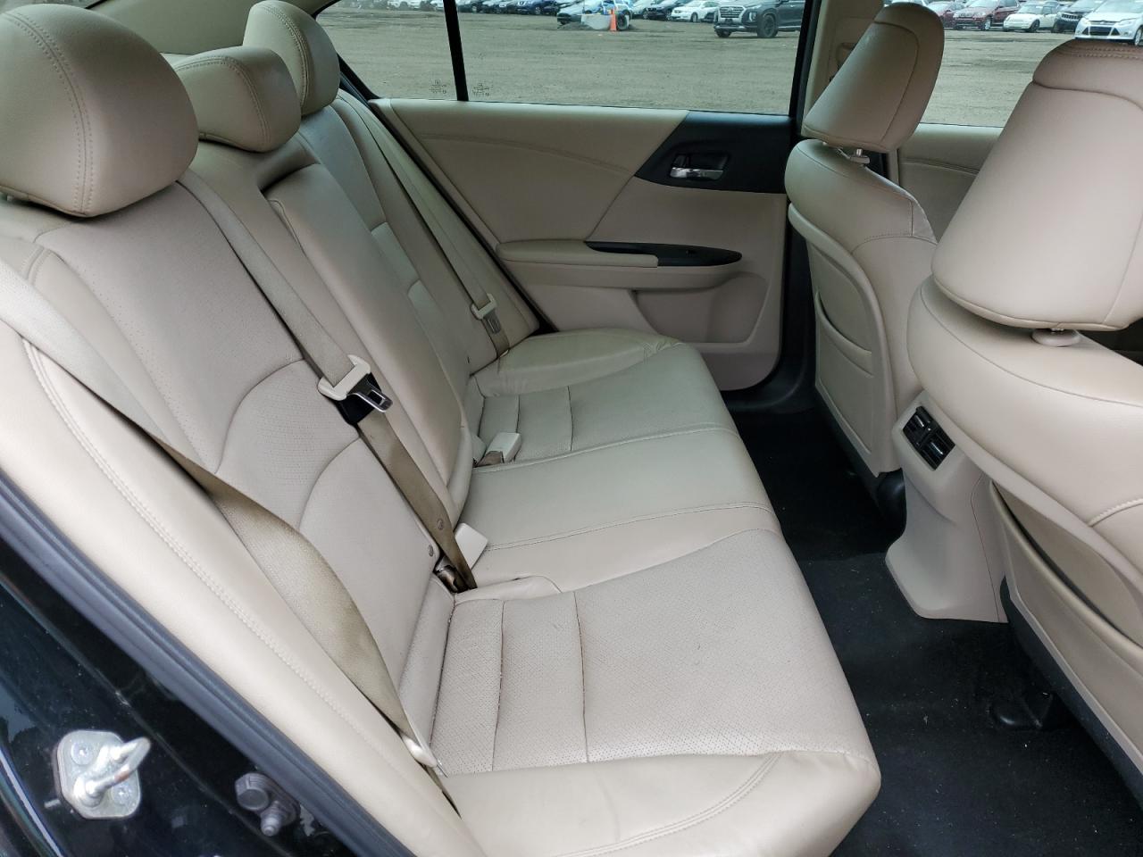 2014 Honda Accord - Image 10