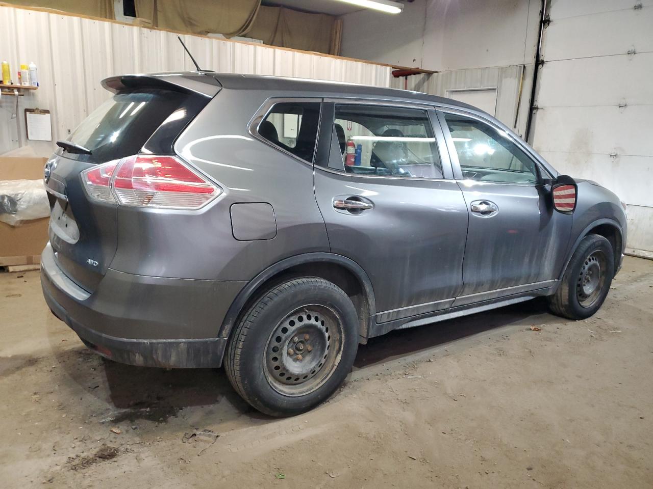 2015 Nissan Rogue - Image 3