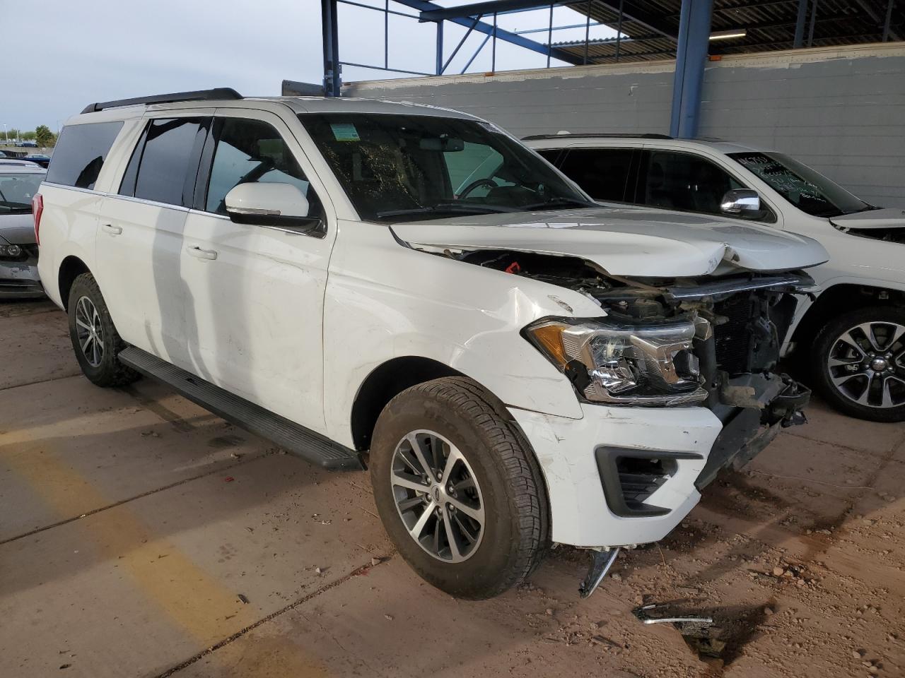 2019 Ford Expedition - Image 4