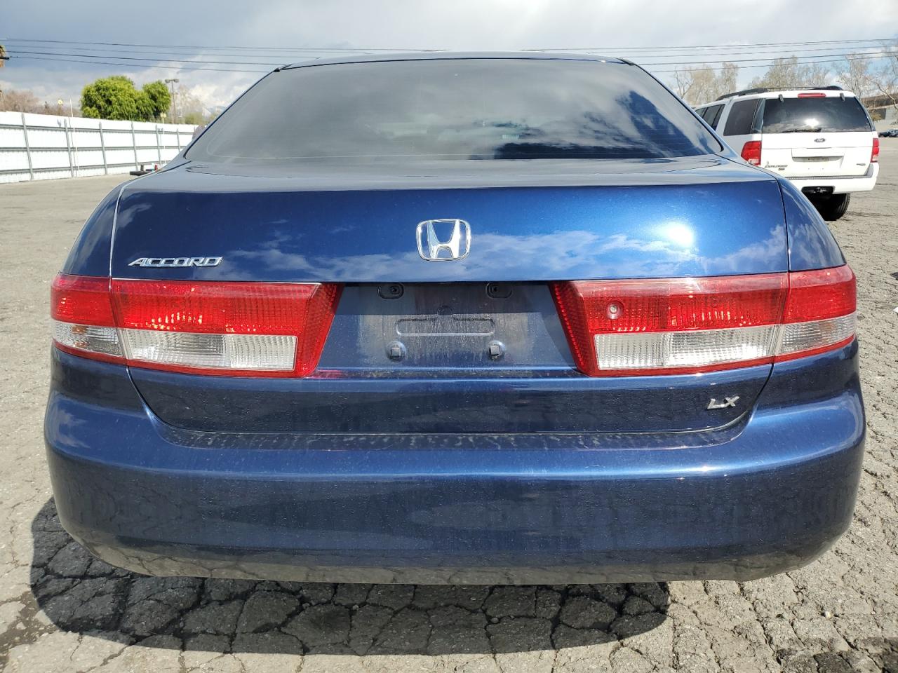 2004 Honda Accord - Image 6