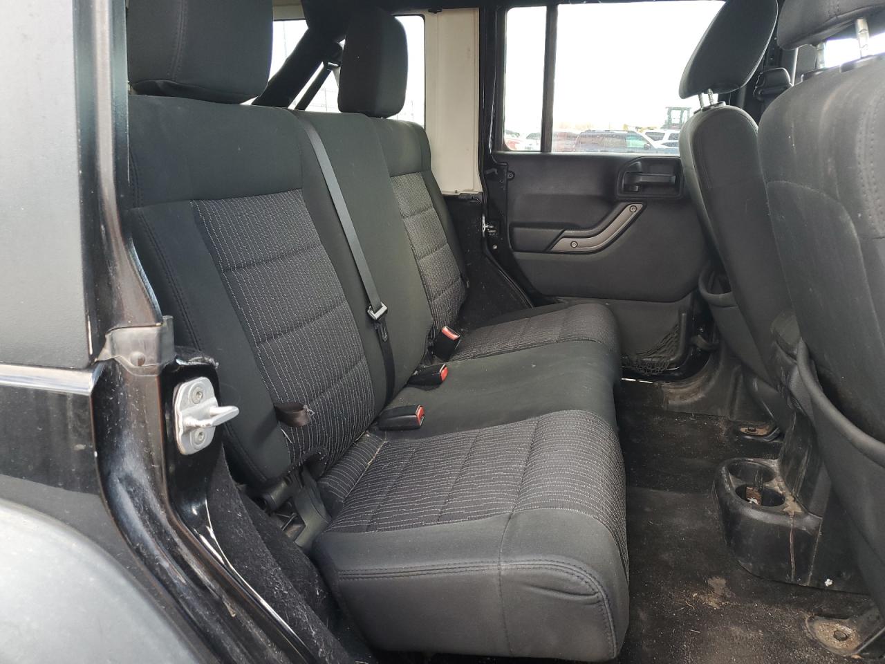 2011 Jeep Wrangler - Image 11