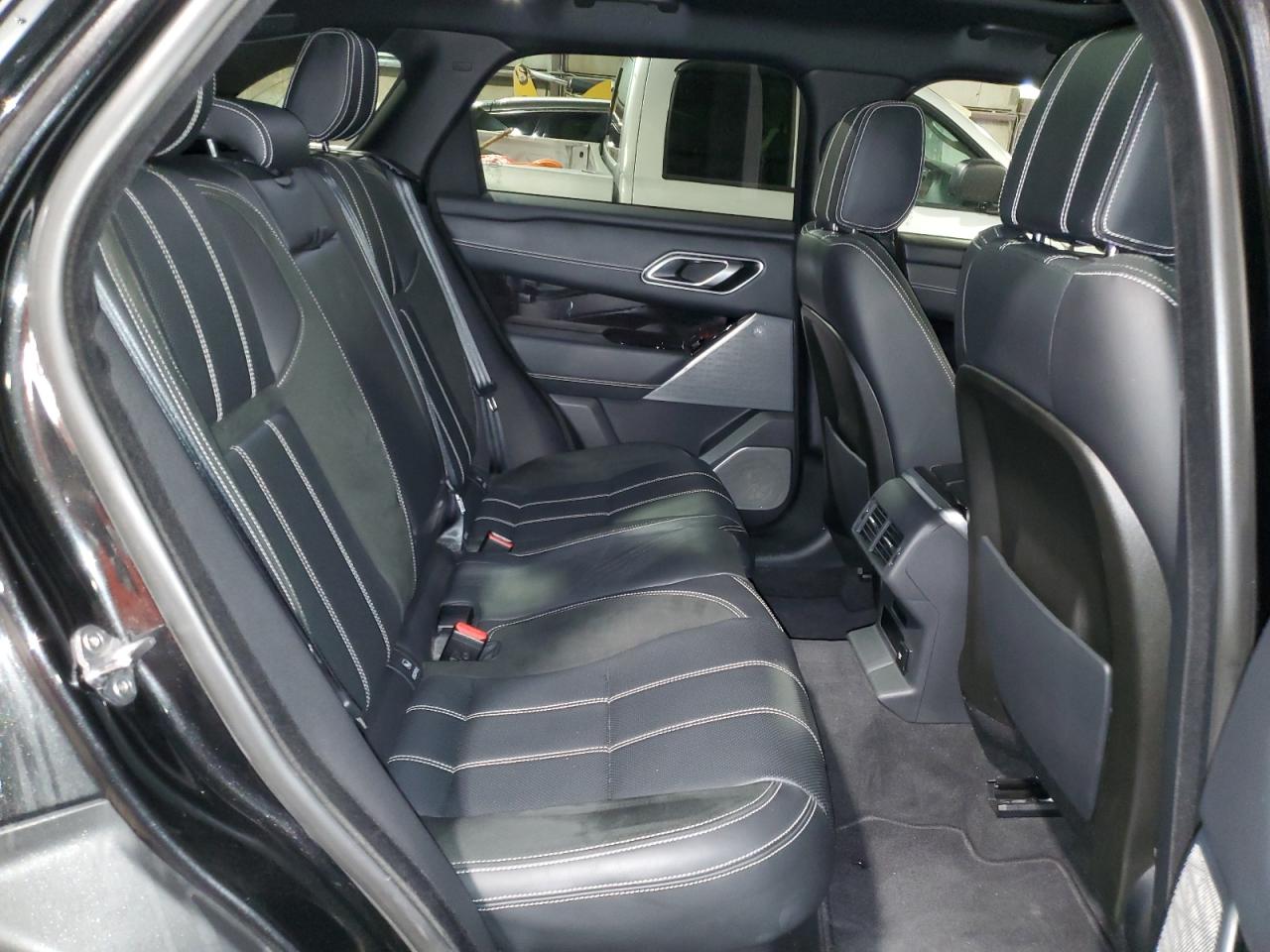 2019 Land Rover Range Rover - Image 11