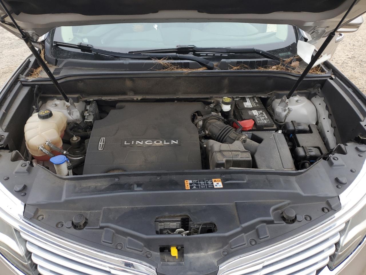 2018 Lincoln MKX - Image 13