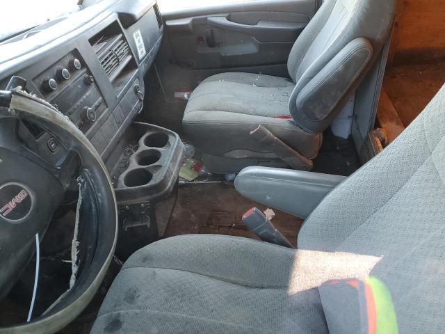 2010 GMC SAVANA CUTAWAY G3500
