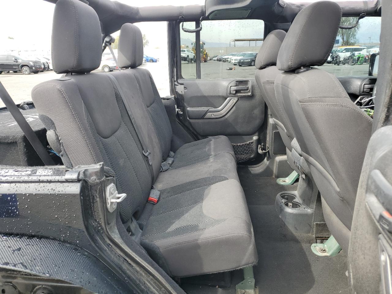 2016 Jeep Wrangler - Image 10