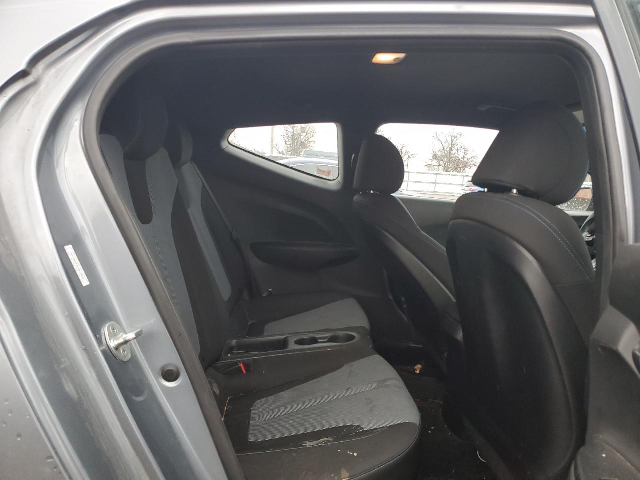 2019 Hyundai Veloster - Image 10