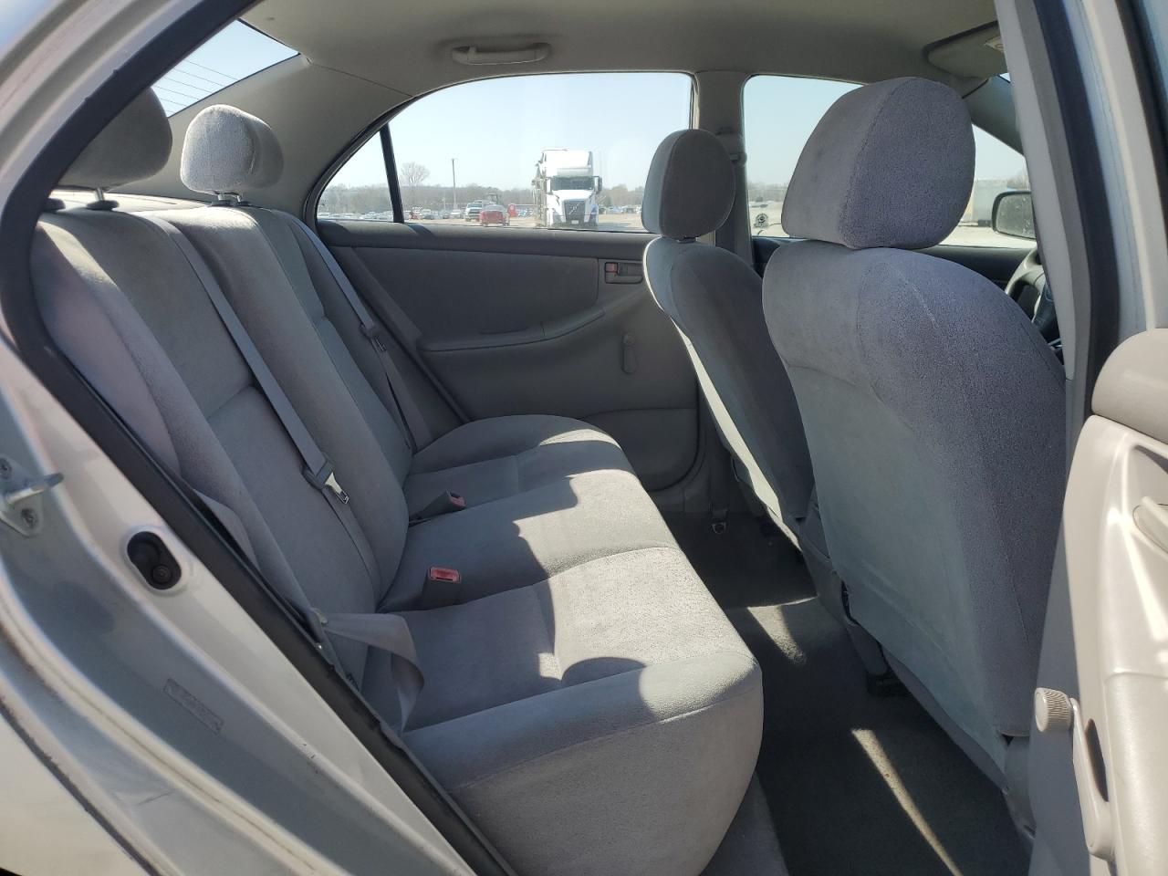 2003 Toyota Corolla - Image 10
