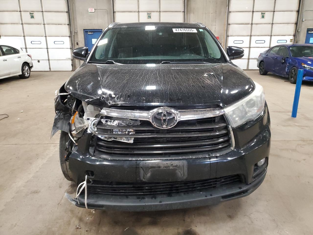 2016 Toyota Highlander - Image 5