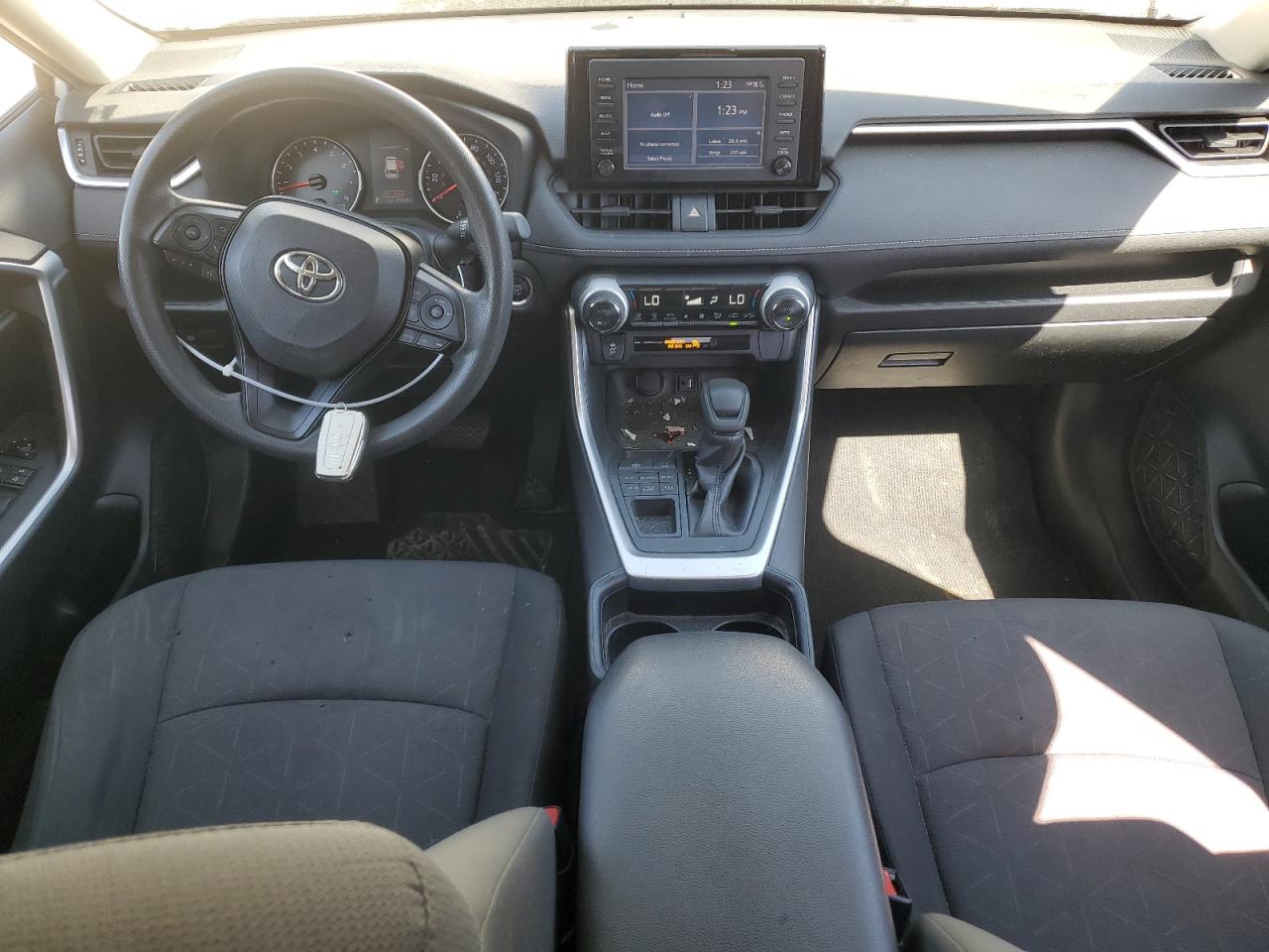 2019 Toyota RAV 4 - Image 8