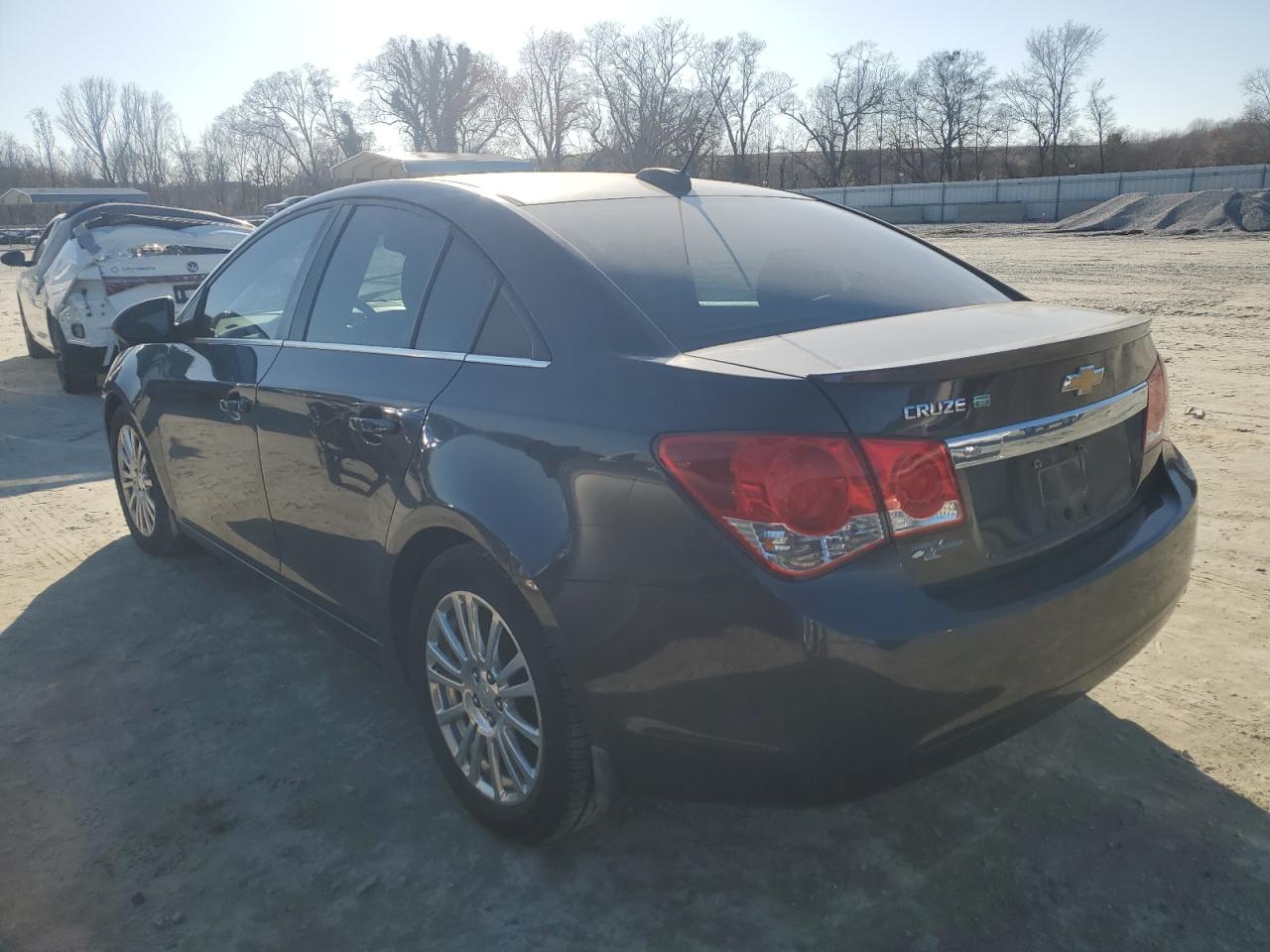 2015 Chevrolet Cruze - Image 2