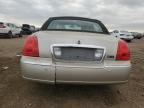 2004 Lincoln Town Car Executive იყიდება Elgin-ში, IL - Front End