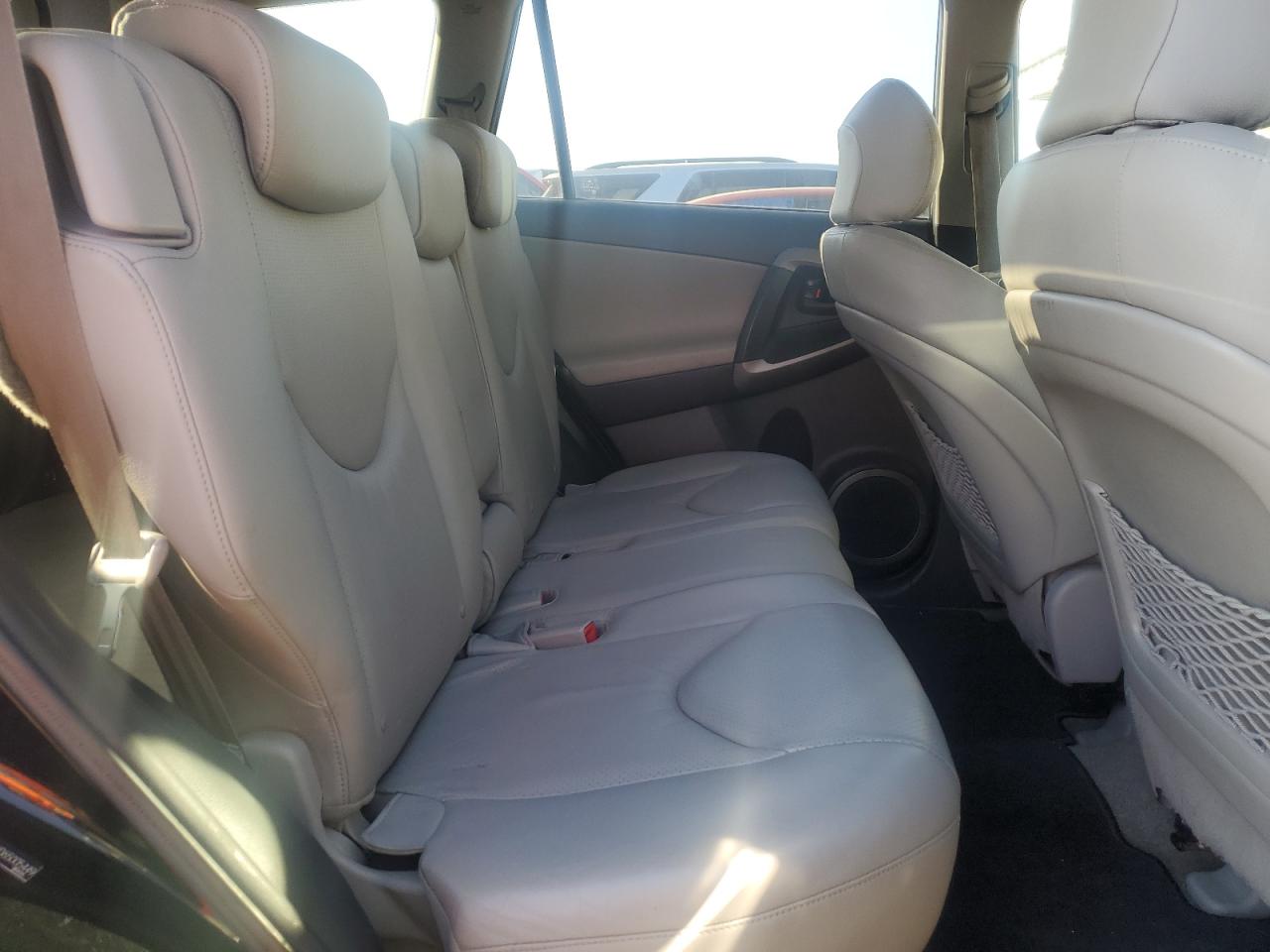 2006 Toyota RAV 4 - Image 10