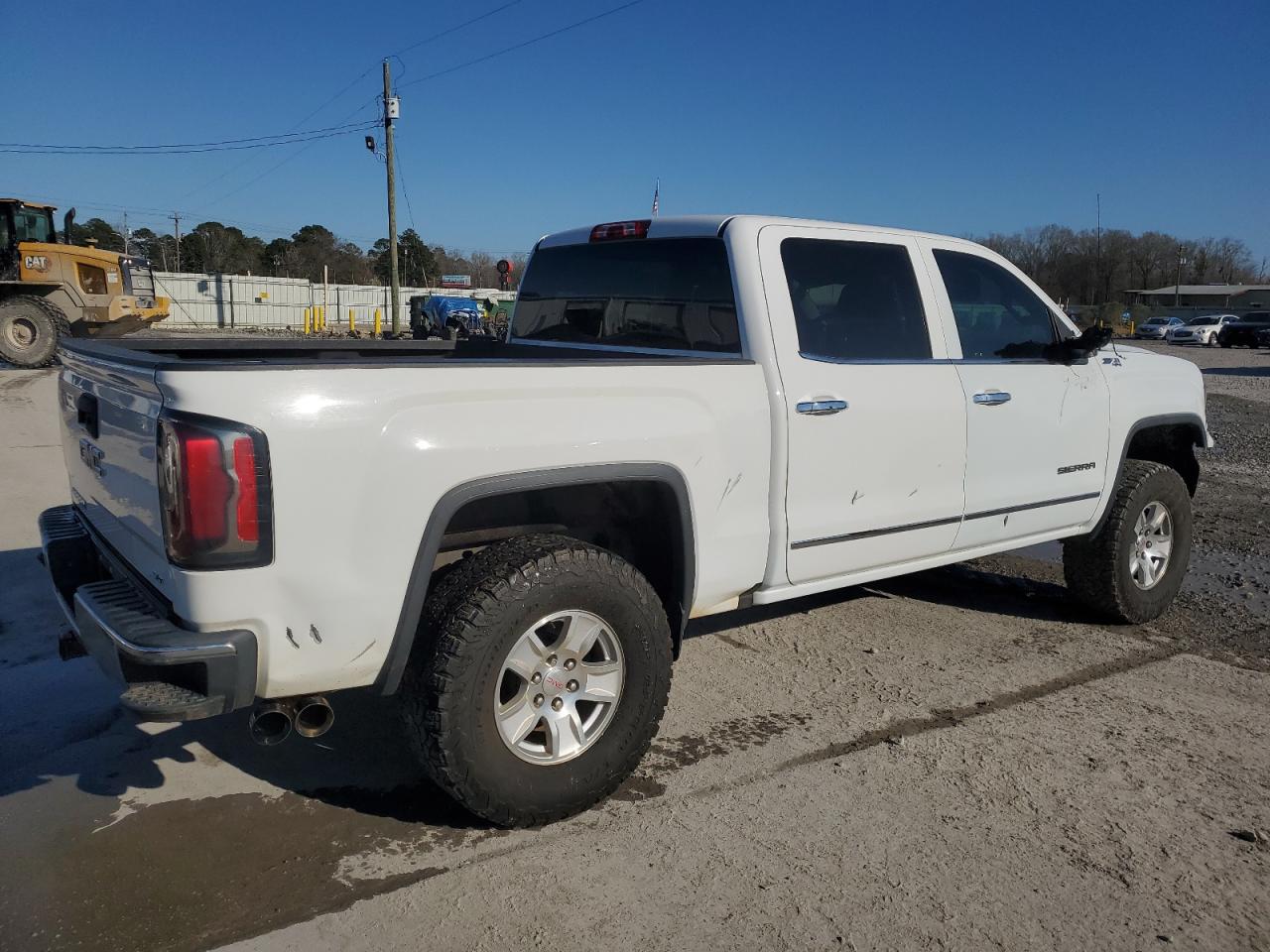 2018 GMC Sierra - Image 3