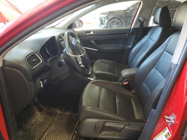  VOLKSWAGEN JETTA 2014 Красный