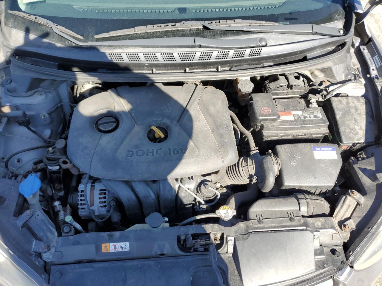 2014 Hyundai Elantra - Image 11