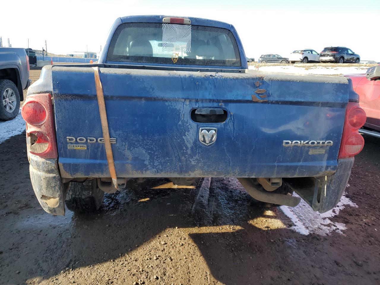 2011 Dodge Dakota - Image 6
