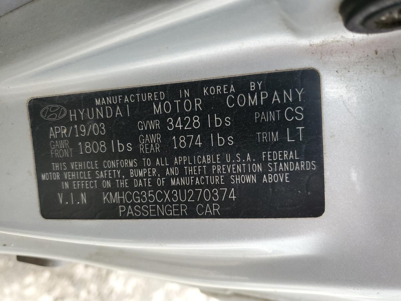 2003 Hyundai Accent - Image 12