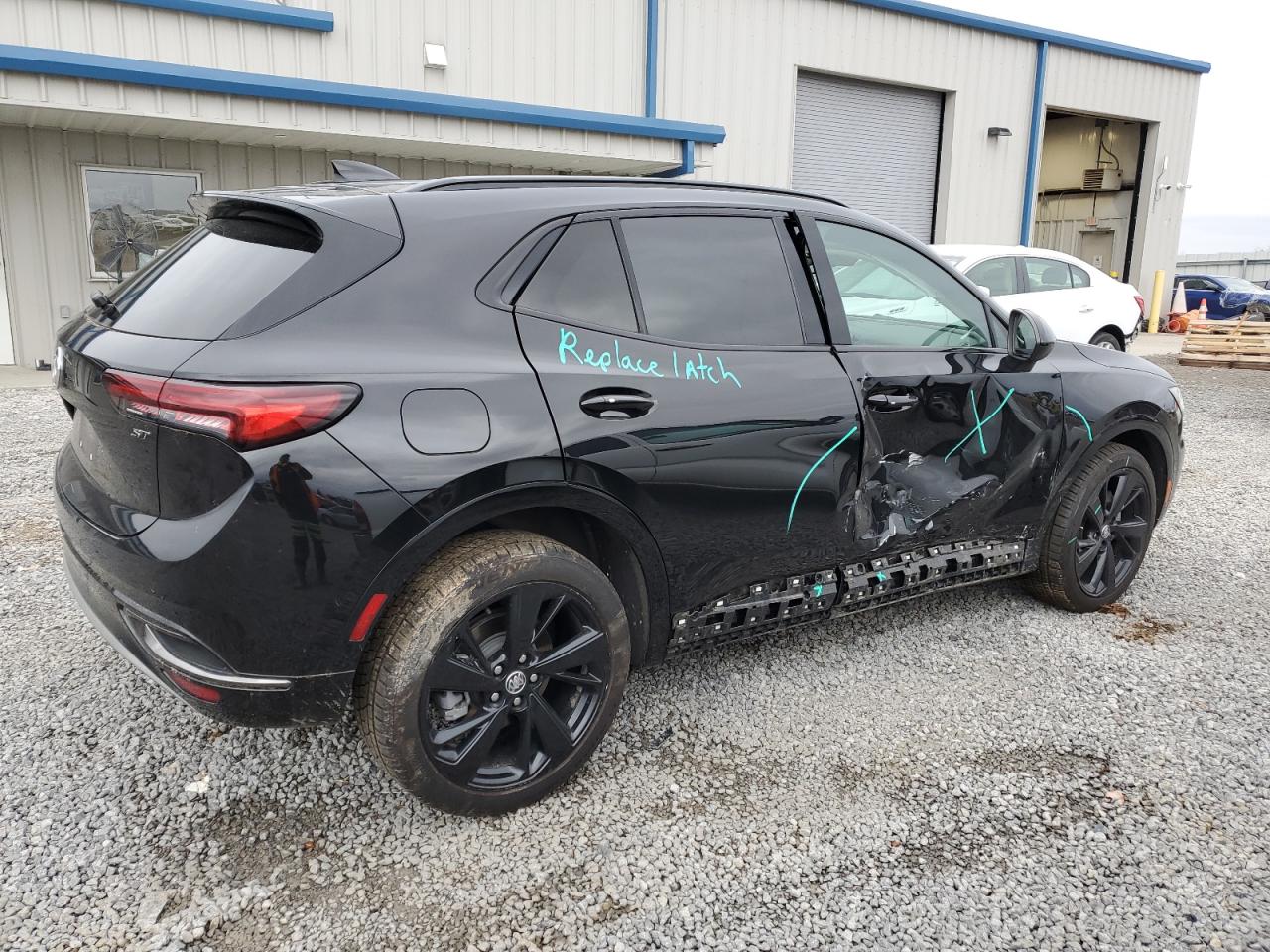 2022 Buick Envision - Image 3