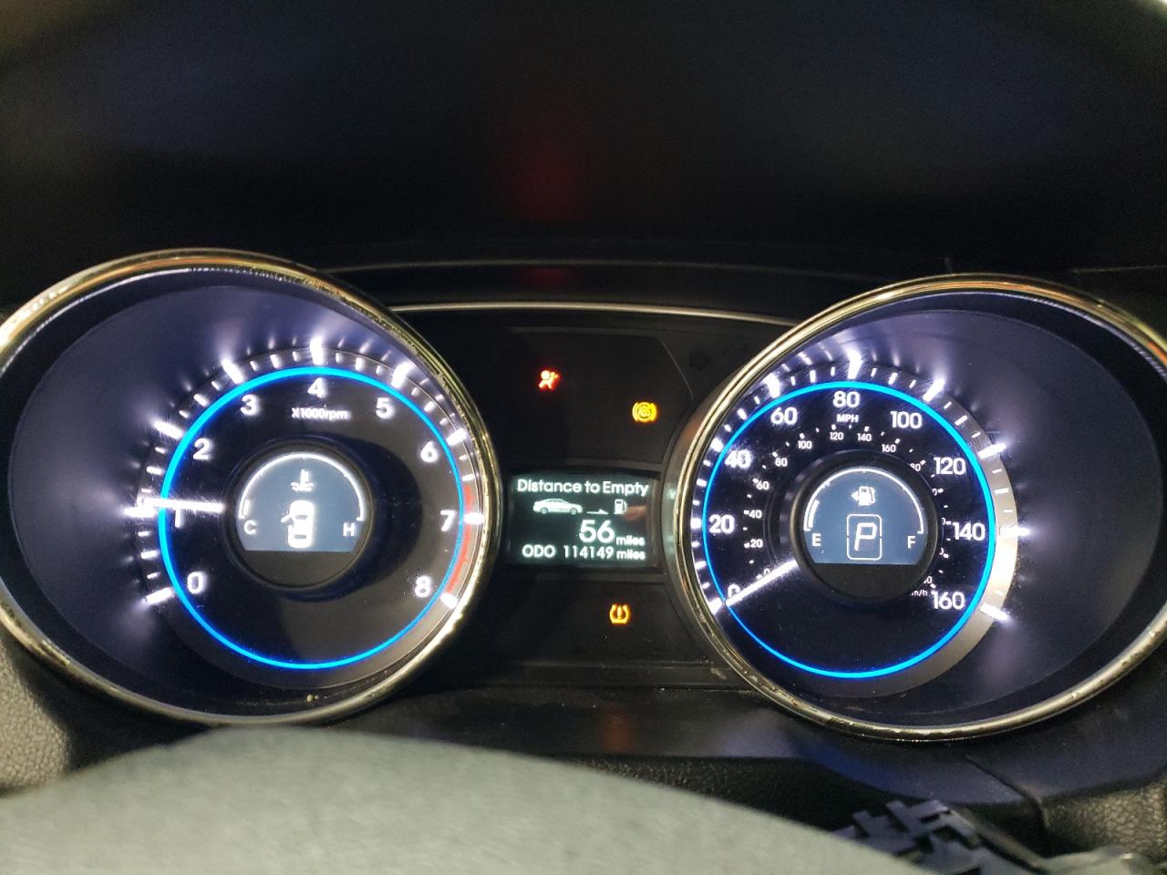 2012 Hyundai Sonata - Image 9
