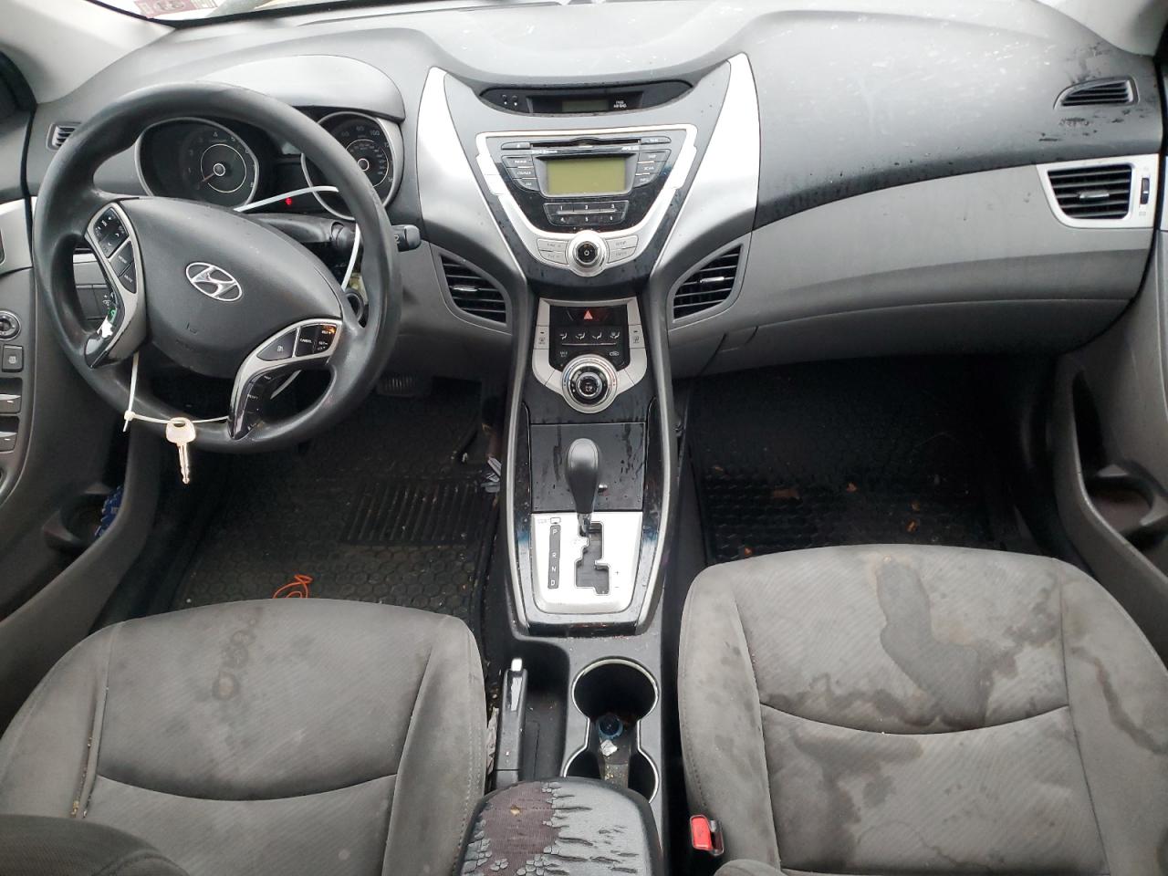 2011 Hyundai Elantra - Image 8