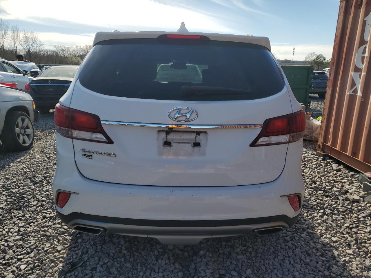 2017 Hyundai Santa Fe - Image 6