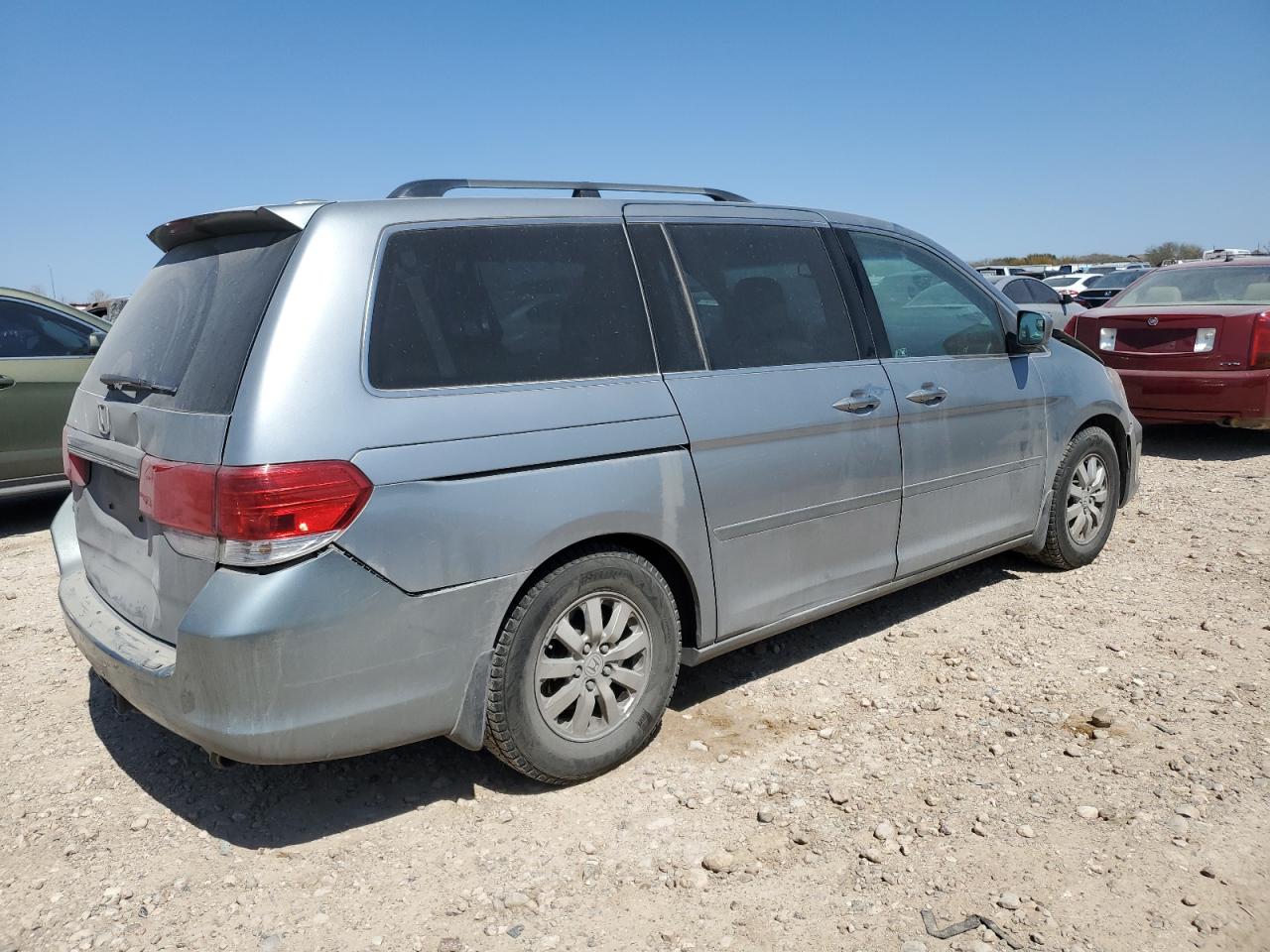 2010 Honda Odyssey - Image 3