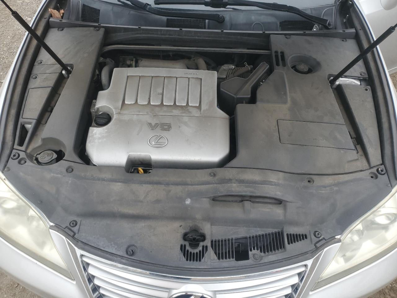 2012 Lexus ES - Image 11