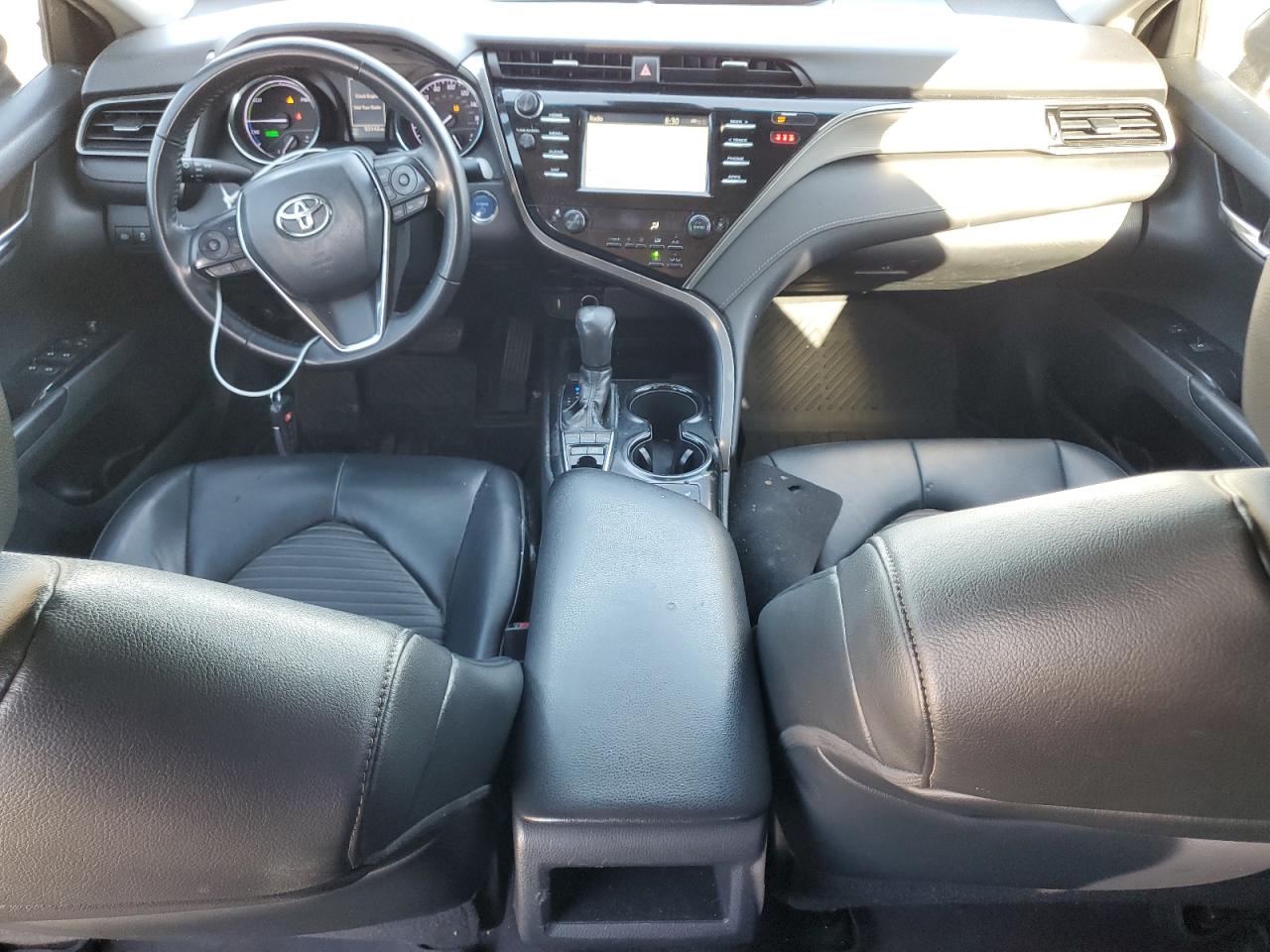 2019 Toyota Camry - Image 8