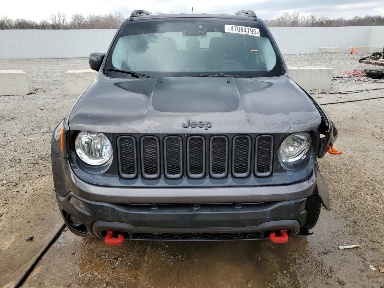 2016 Jeep Renegade - Image 5