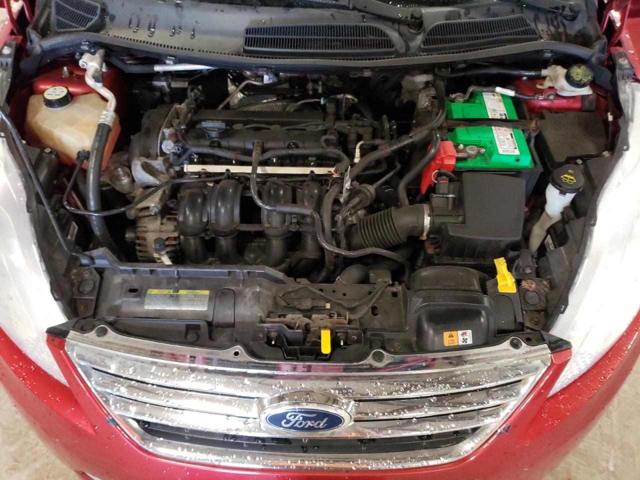 2011 Ford Fiesta - Image 12