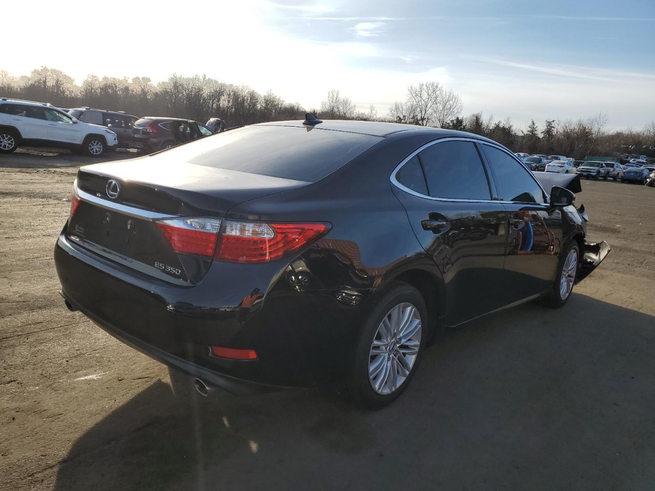 2014 Lexus ES - Image 3