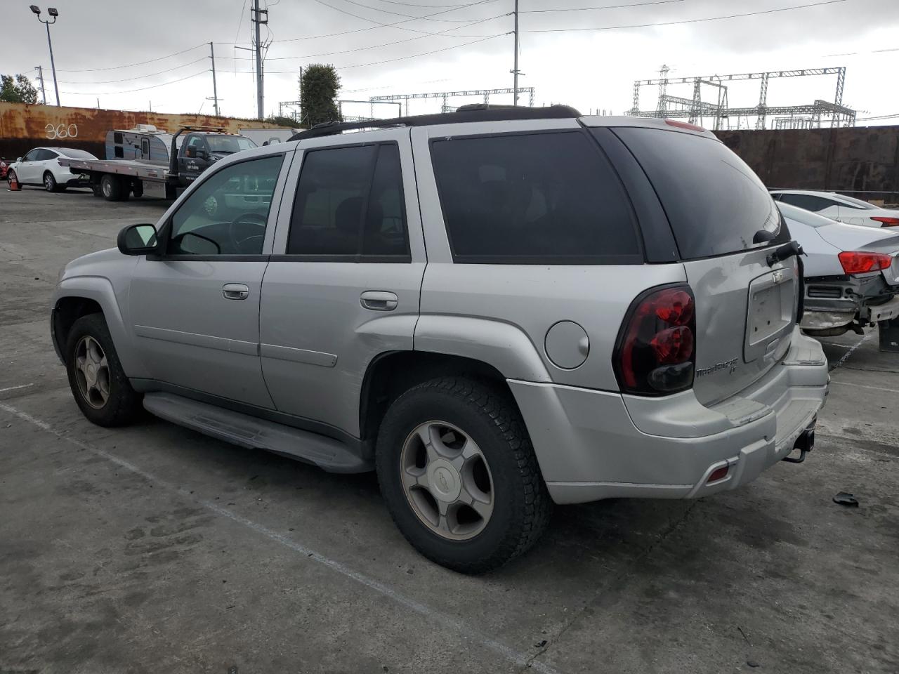 2008 Chevrolet TrailBlazer - Image 2