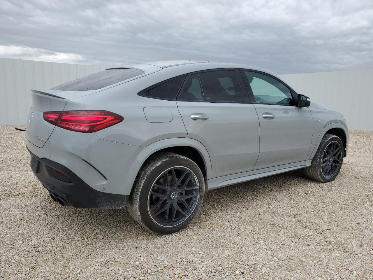 2024 Mercedes-Benz GLE - Image 3