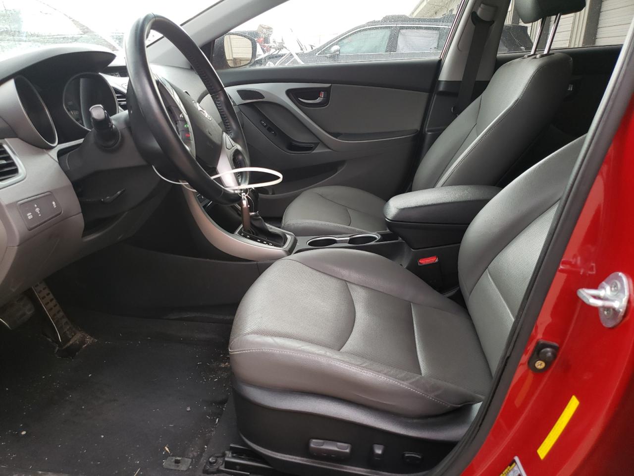 2014 Hyundai Elantra - Image 7