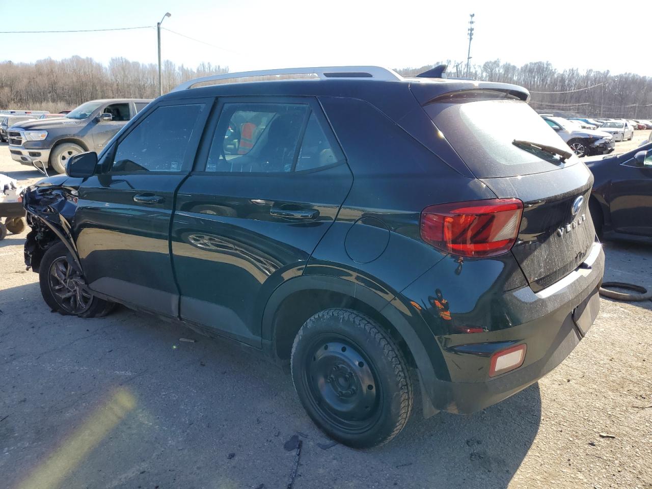 2020 Hyundai Venue - Image 2